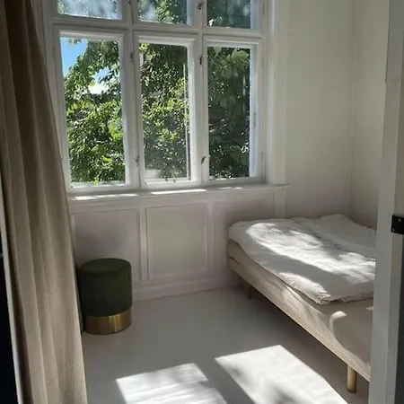 Apartment Fancy By Royal Palace Oslo